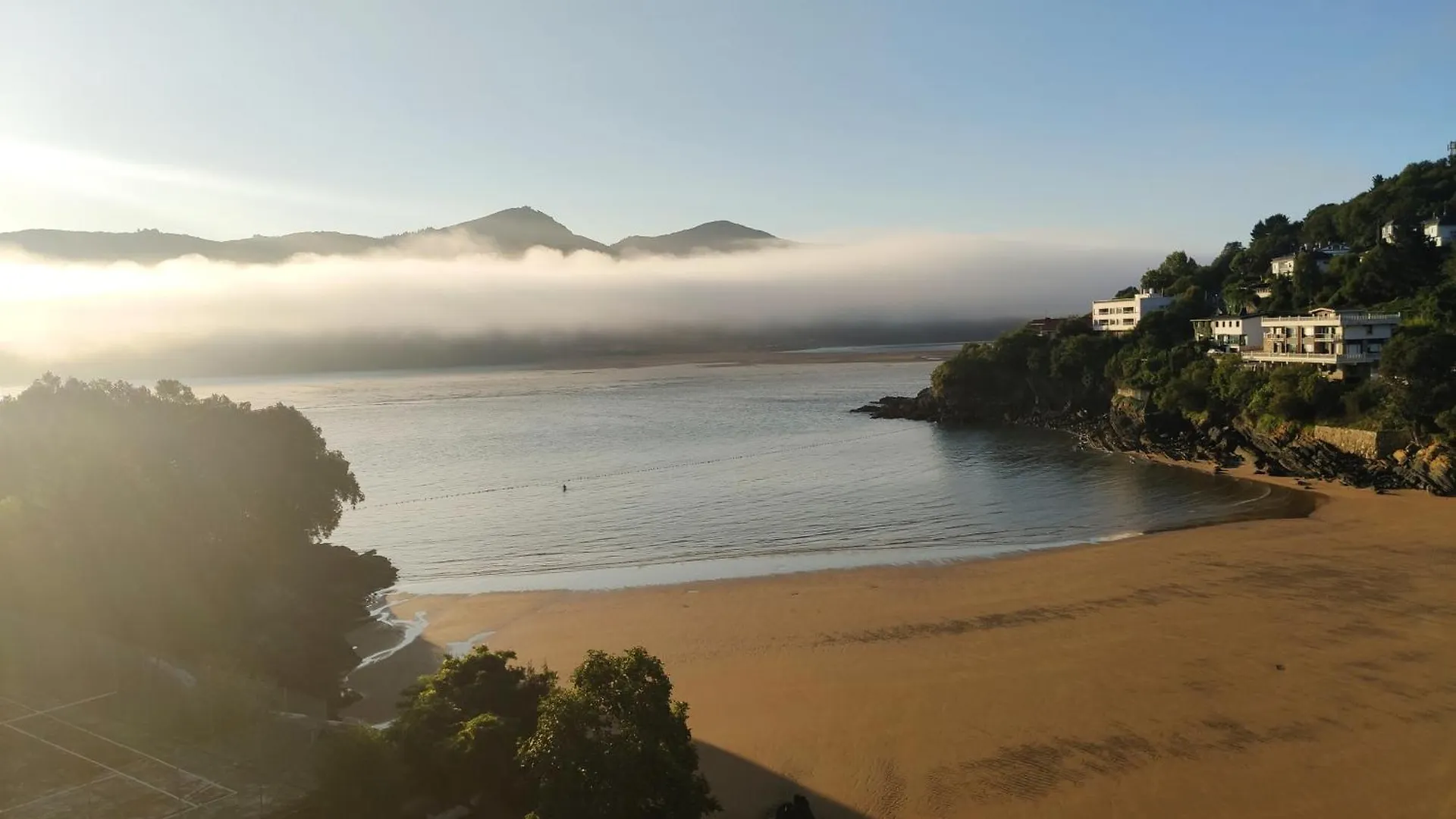 アパート El Mirador Panoramico De Mundaka, Con Garajeアパートメント